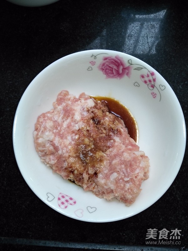 肉沫蒸豆腐的做法步骤：3