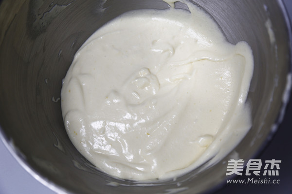 原味戚风纸杯蛋糕的做法步骤:9