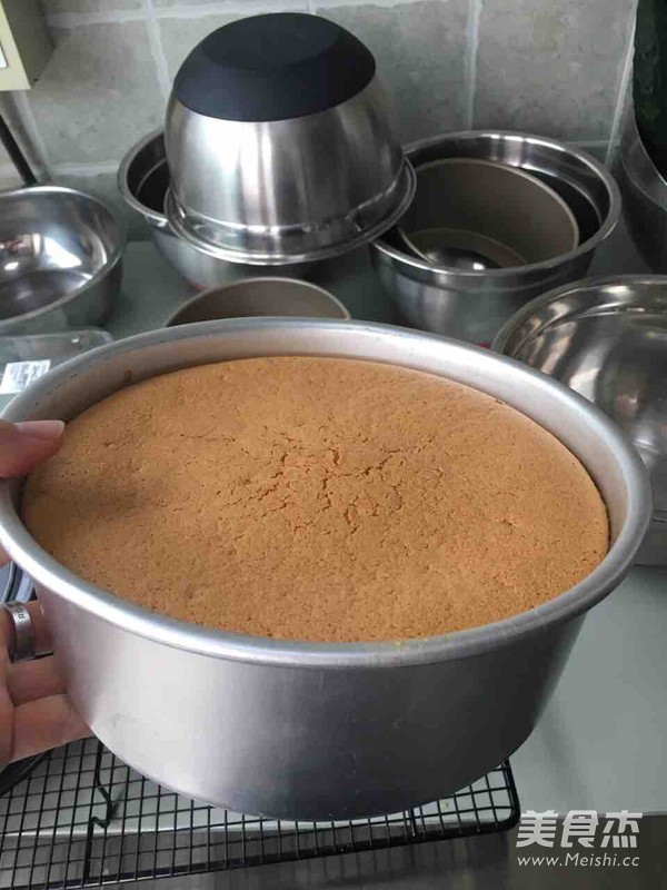 基础戚风蛋糕(附常见问题解答)的做法步骤:21