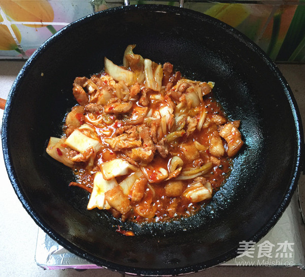 五花肉炒辣白菜盖饭的做法步骤:10