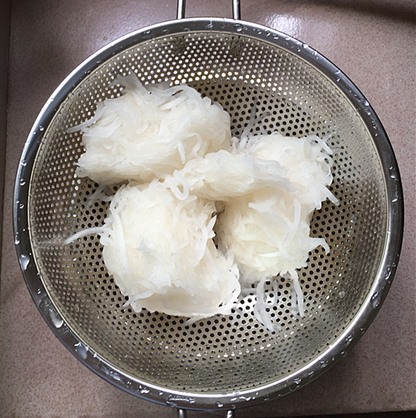 白萝卜丝肉包的做法步骤：8