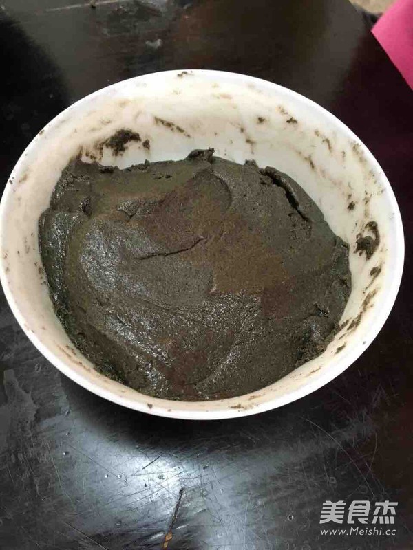 黑芝麻汤圆的做法步骤：1