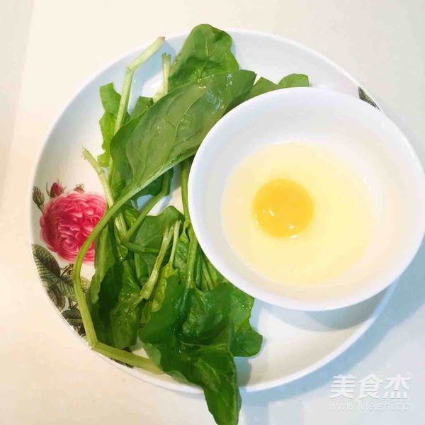 菠菜鸡蛋汤的做法步骤：1