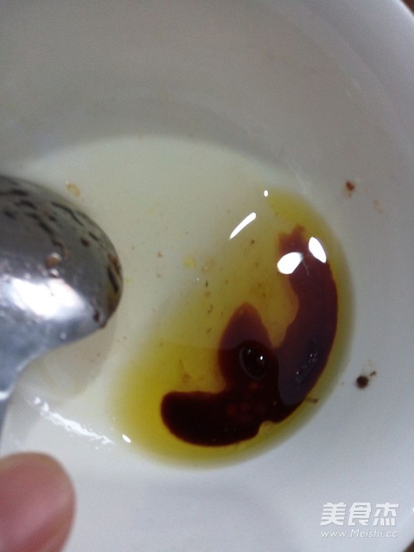 五步做出柠香鸡翅的做法步骤:5