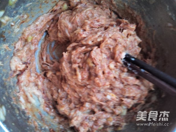 蟹黄馄饨的做法步骤:4