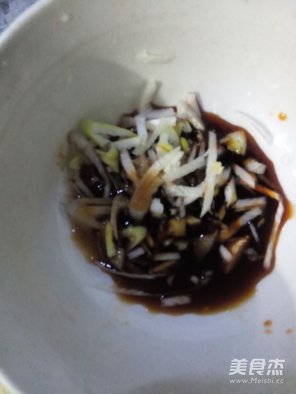 蟹黄馄饨的做法步骤:10