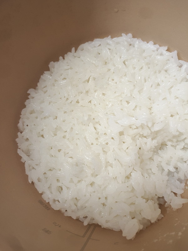 怪兽海苔寿司的做法步骤：1