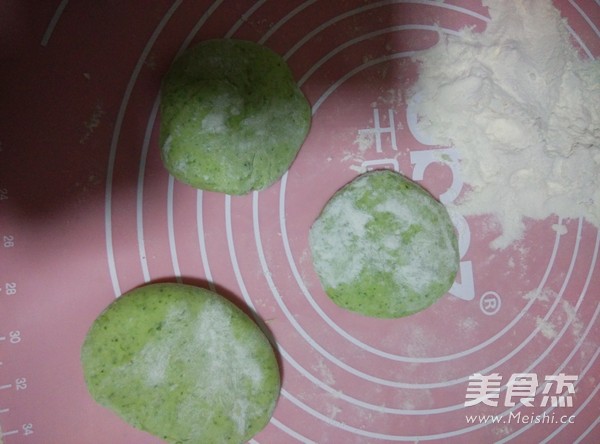 菠菜鸡蛋煎饼的做法步骤：6