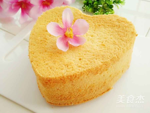 六寸心形戚风蛋糕的做法步骤:13