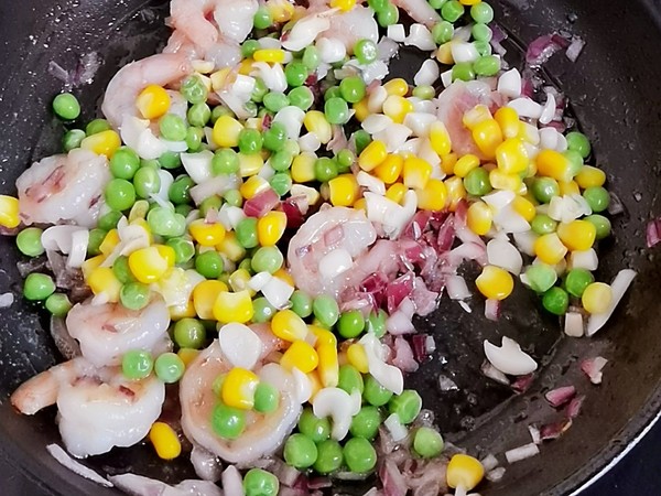 三色藜麦炒饭的做法步骤:6