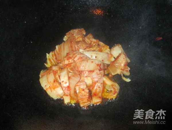 泡菜火锅的做法步骤:3