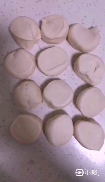 白菜猪肉包的做法步骤：5