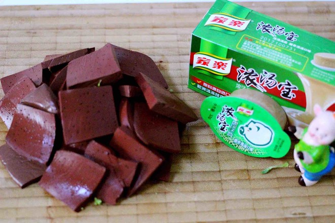 海鲜什锦火锅的做法步骤:4