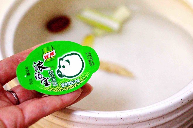 海鲜什锦火锅的做法步骤:8