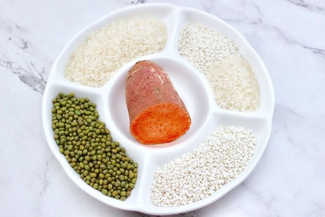 绿豆红薯饭的做法步骤：1