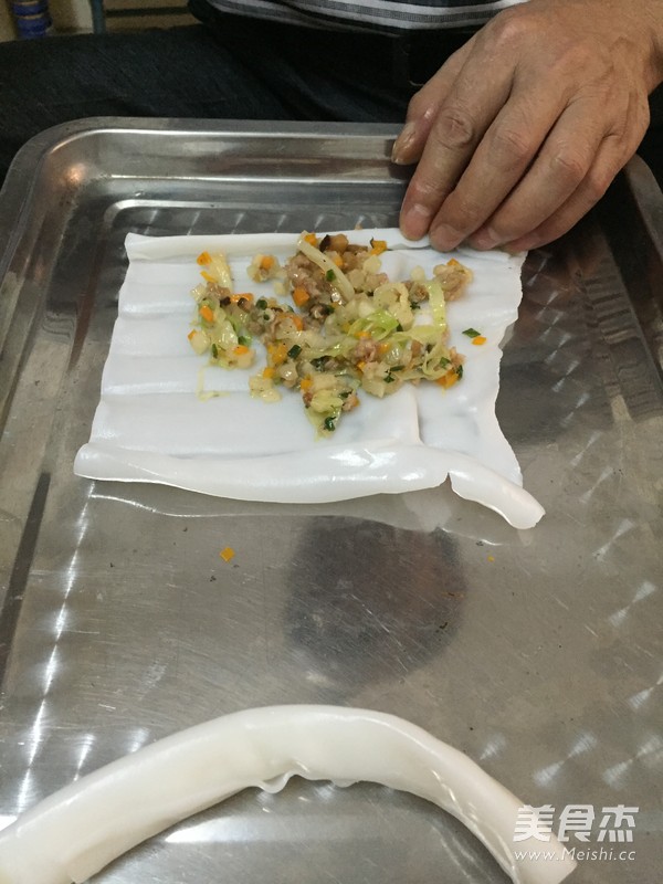 蒸馅猪肠粉的做法步骤:14
