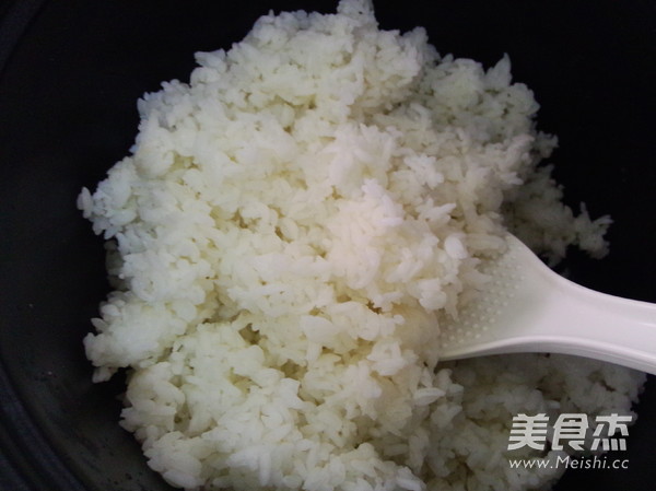 蛋炒饭的做法步骤:4