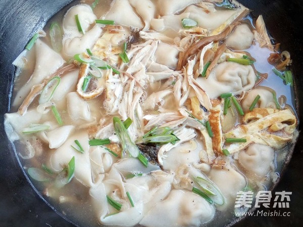 鸡汤鲜肉馄饨的做法步骤：10