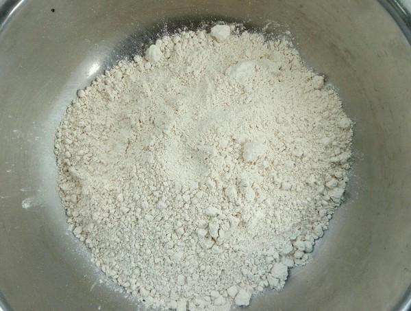 火腿白菜炒莜面的做法步骤：1