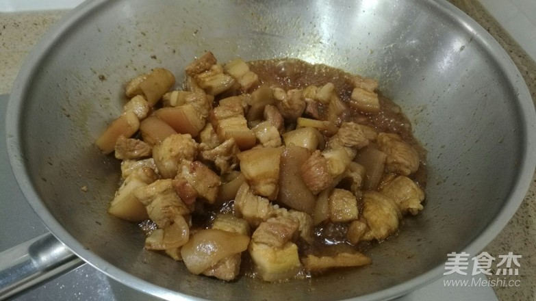 家常红烧肉的做法步骤：5