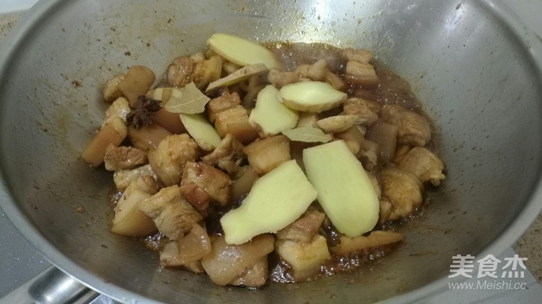 家常红烧肉的做法步骤：6