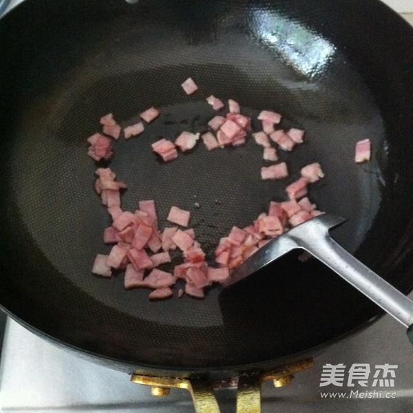 黑椒培根土豆炒饭的做法步骤:5