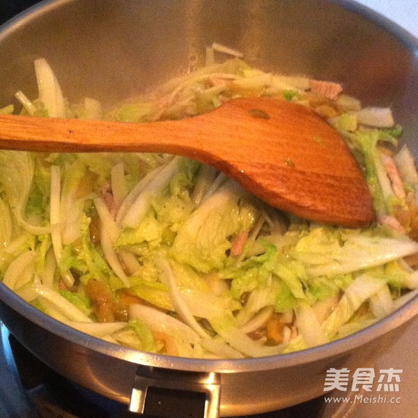 白菜肉丝的做法步骤:8