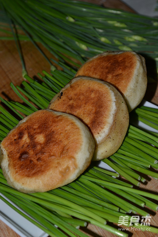 芹菜肉饼的做法步骤：10