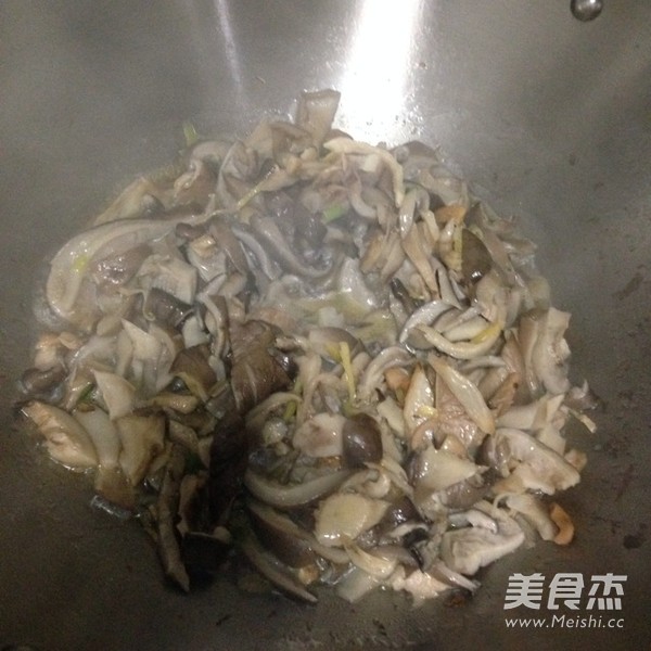 姜香鸡枞菌的做法步骤：6