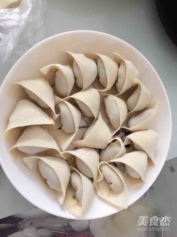 青菜肉馅馄饨的做法步骤：4