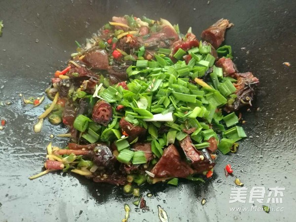 香辣酱鸭的做法步骤：6