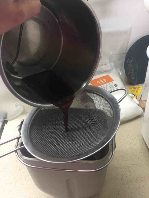 红糖红枣发糕的做法步骤:2