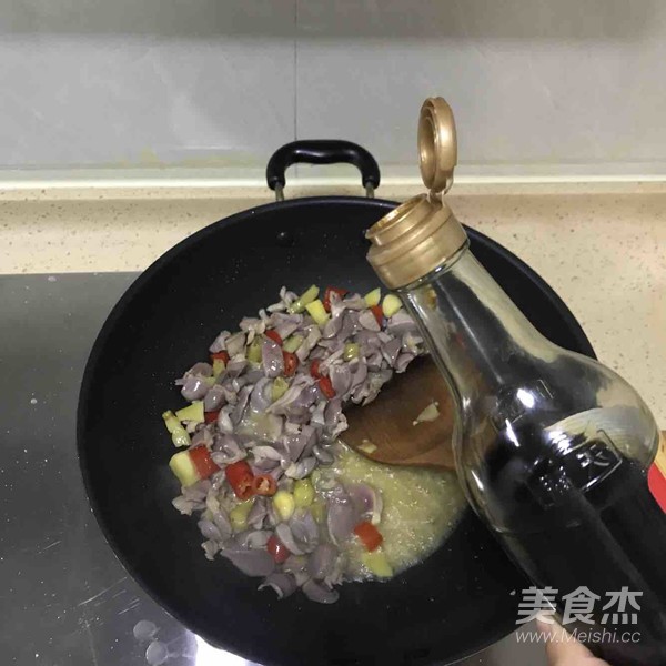 火爆鸡胗的做法步骤:9