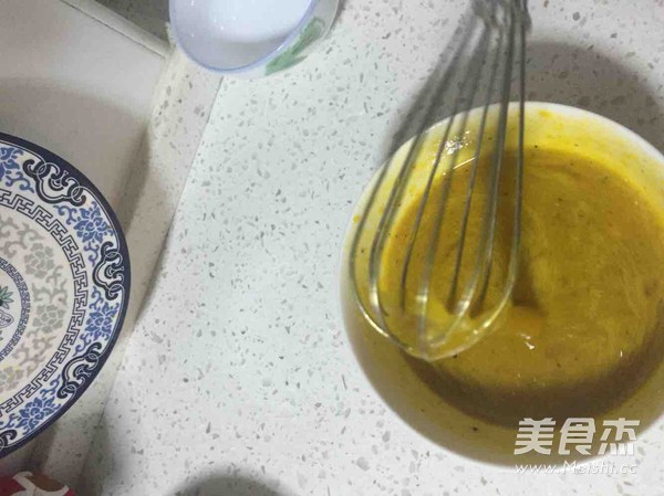 无水蜂蜜小蛋糕的做法步骤：2