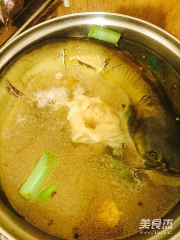鲶鱼炖茄子的做法步骤:6