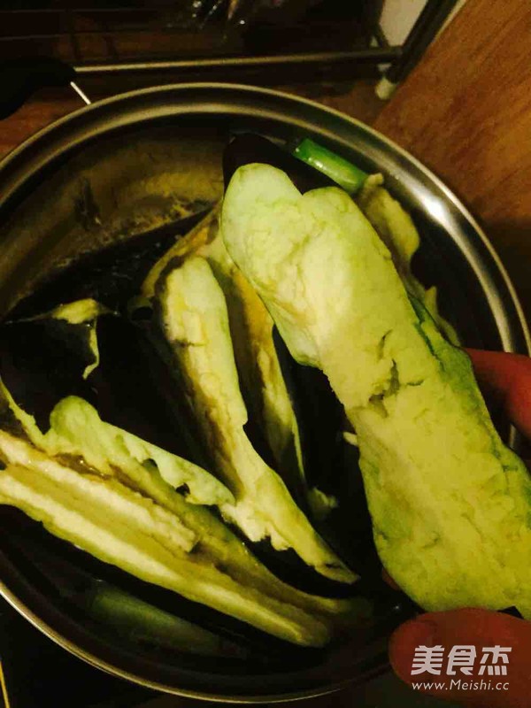 鲶鱼炖茄子的做法步骤:7