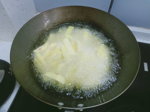 芹菜炒土豆的做法步骤:4