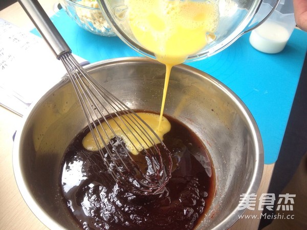 布朗尼芝士蛋糕的做法步骤:5
