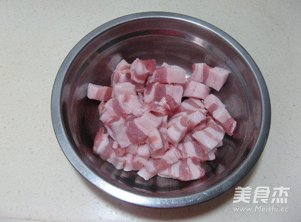 咸肉豌豆粽的做法步骤:2