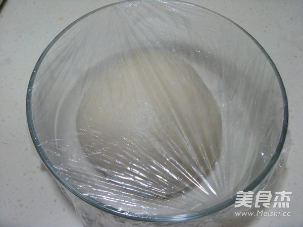 草莓桑葚酱小餐包的做法步骤:4