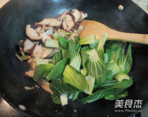 鸡肉香菇油菜的做法步骤：10