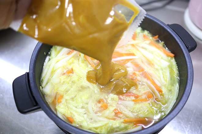 金汤肥牛白菜的做法步骤:7