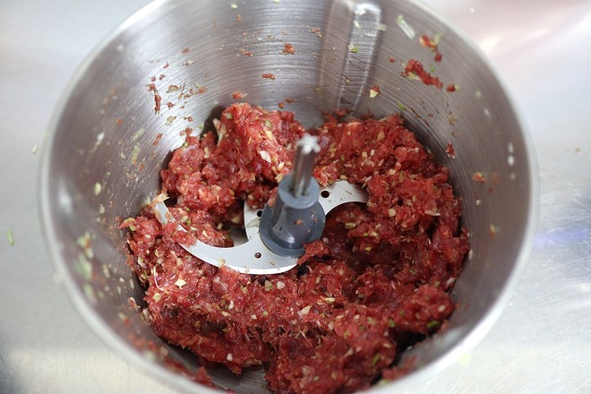 炸松肉的做法步骤:4