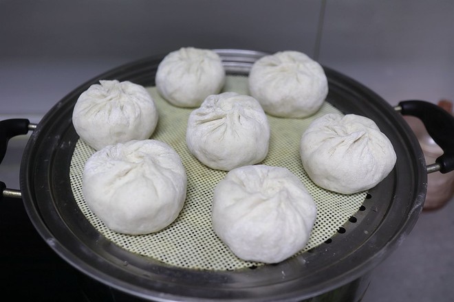 猪肉豇豆杂粮包子的做法步骤:10