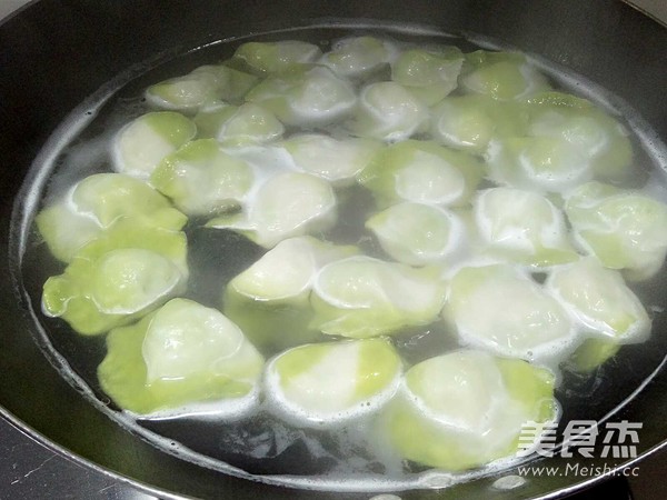 白菜（百财）饺子的做法步骤：14