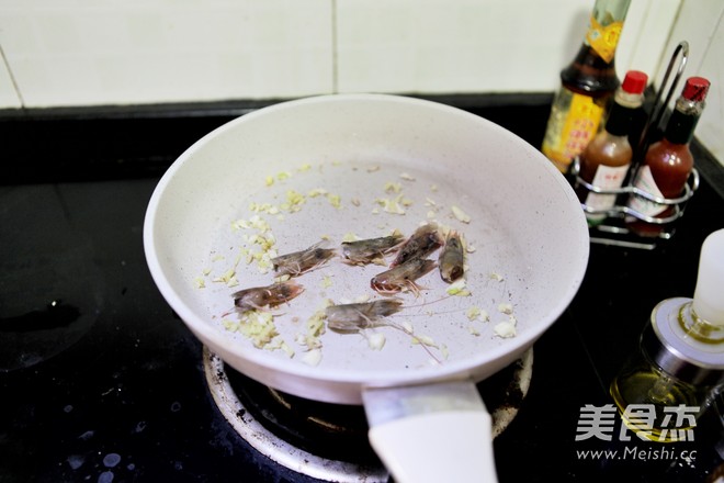 低脂缤纷豆腐虾（我的减肥食谱）的做法步骤：3