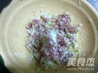 杏鲍菇猪肉馄饨的做法步骤：6