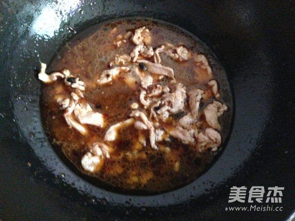 鸡胸肉烧绿豆粉丝的做法步骤：6