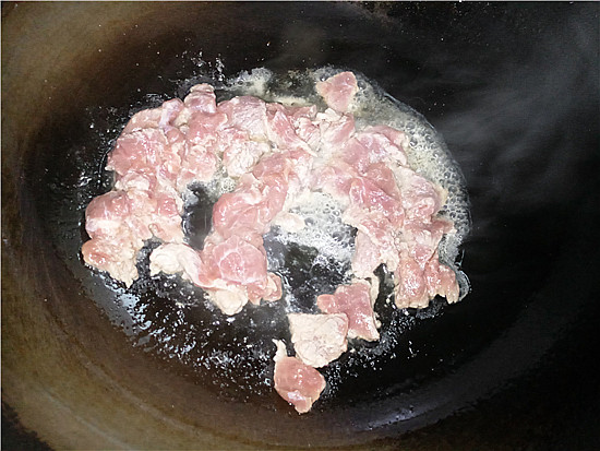 菠萝炒牛肉的做法步骤:4