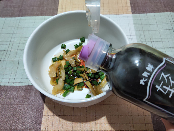 酸辣鲜肉汤圆的做法步骤:12